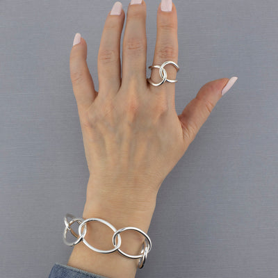 Minimalist Sterling Silver Interlocking Loops Ring