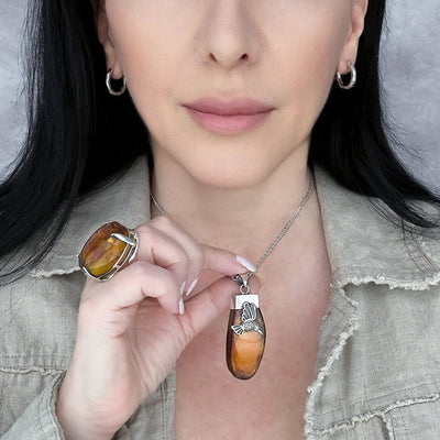 Golden Hummingbird Amber Pendant