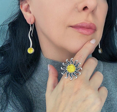 Sol Dorado Amber Ring