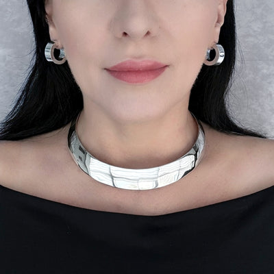 The Power Collar Necklace