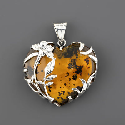 chunky amber heart pendant