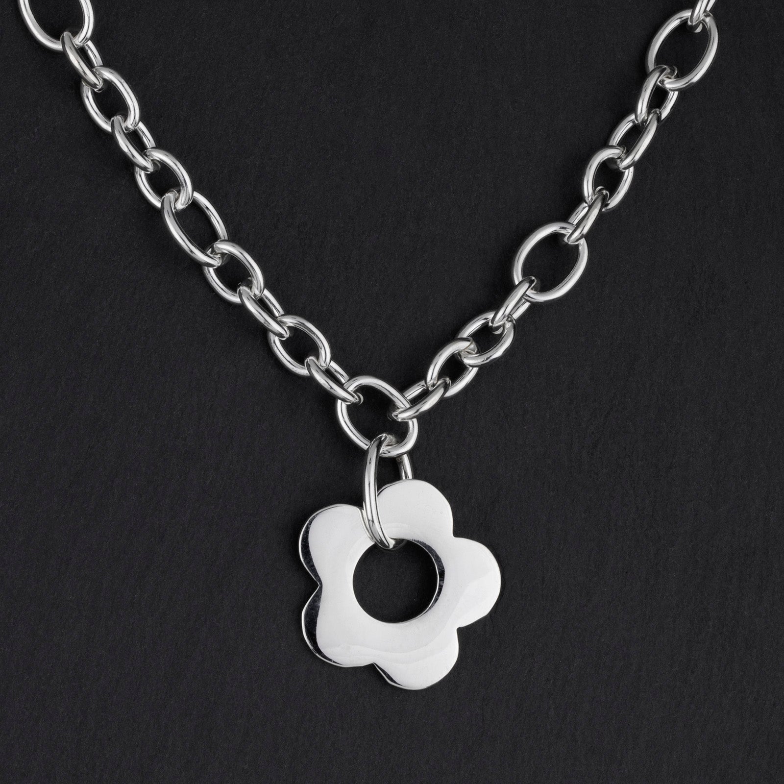 chunky silver daisy flower power chain necklace