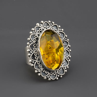 honeylace faceted amber ring