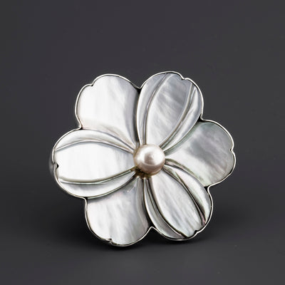 luna bloom mother of pearl flower ring