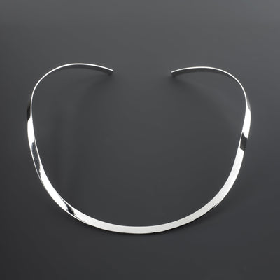 plain flat sterling silver collar necklace