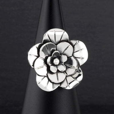 sterling silver 3D flower ring