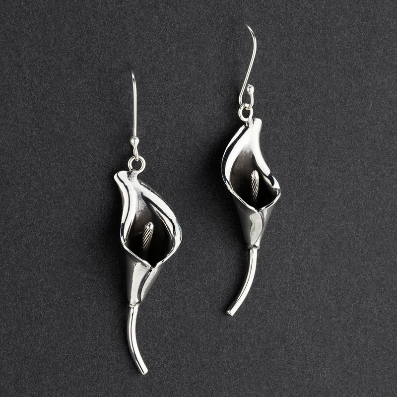 sterling silver calla lily dangle earrings