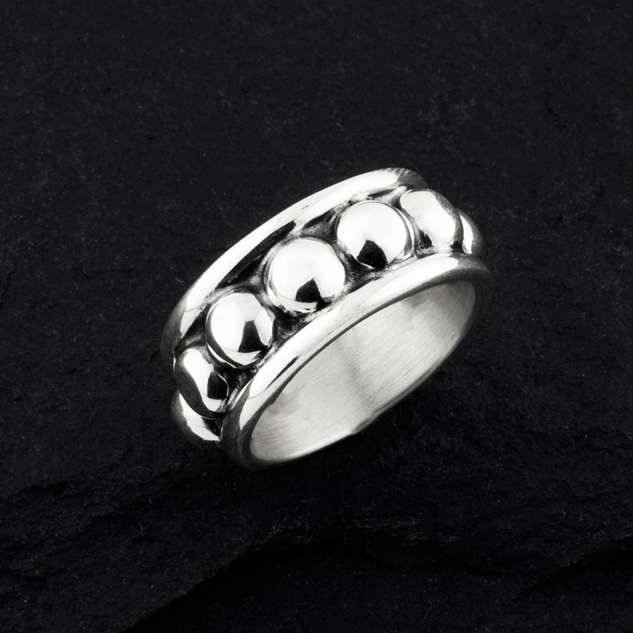Taxco vintage silver beaded band ring