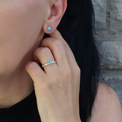 Halo Pop Small Turquoise Ring