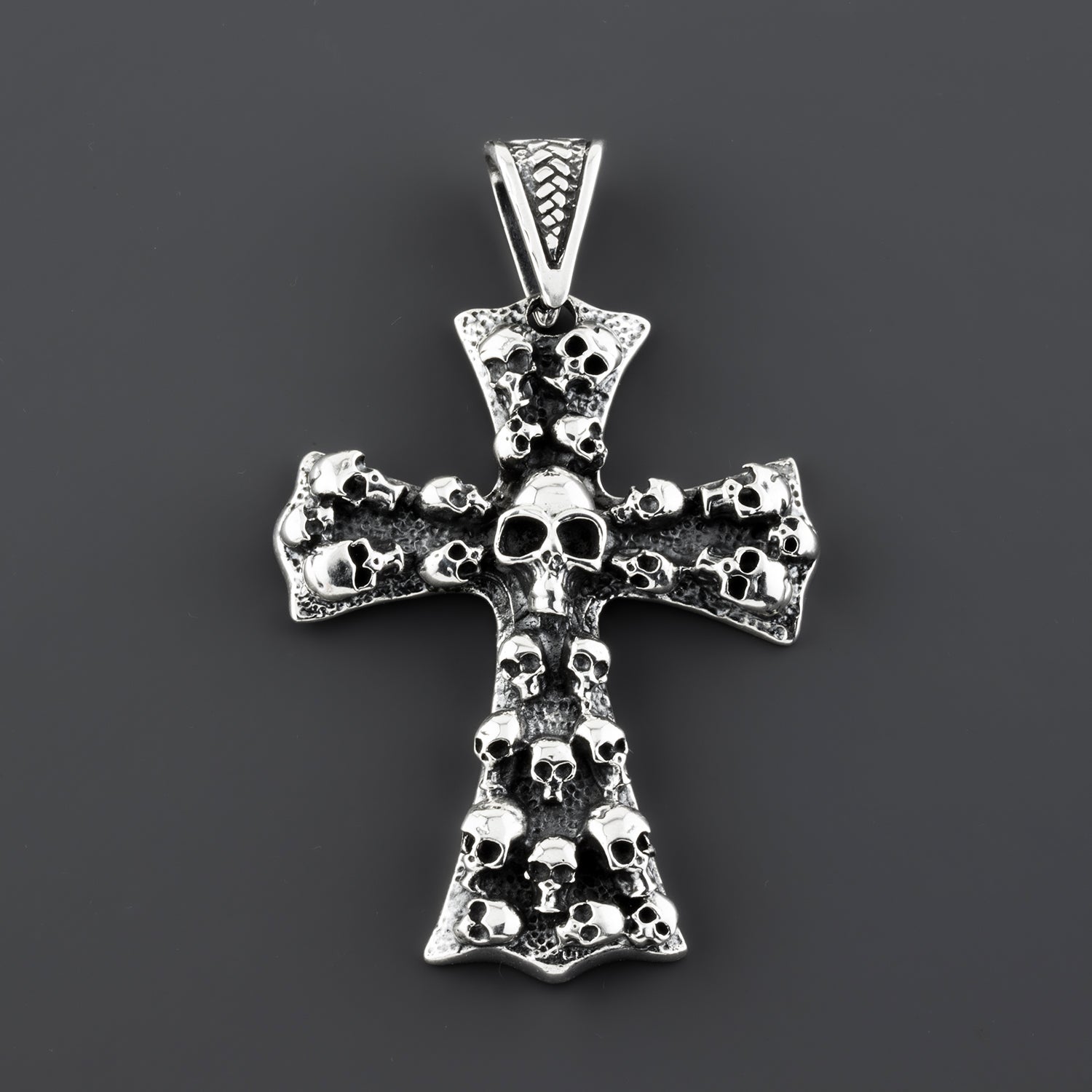 Memento Mori Pendant