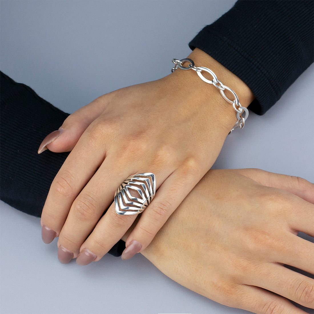 Sterling Silver Chevron Chic Ring
