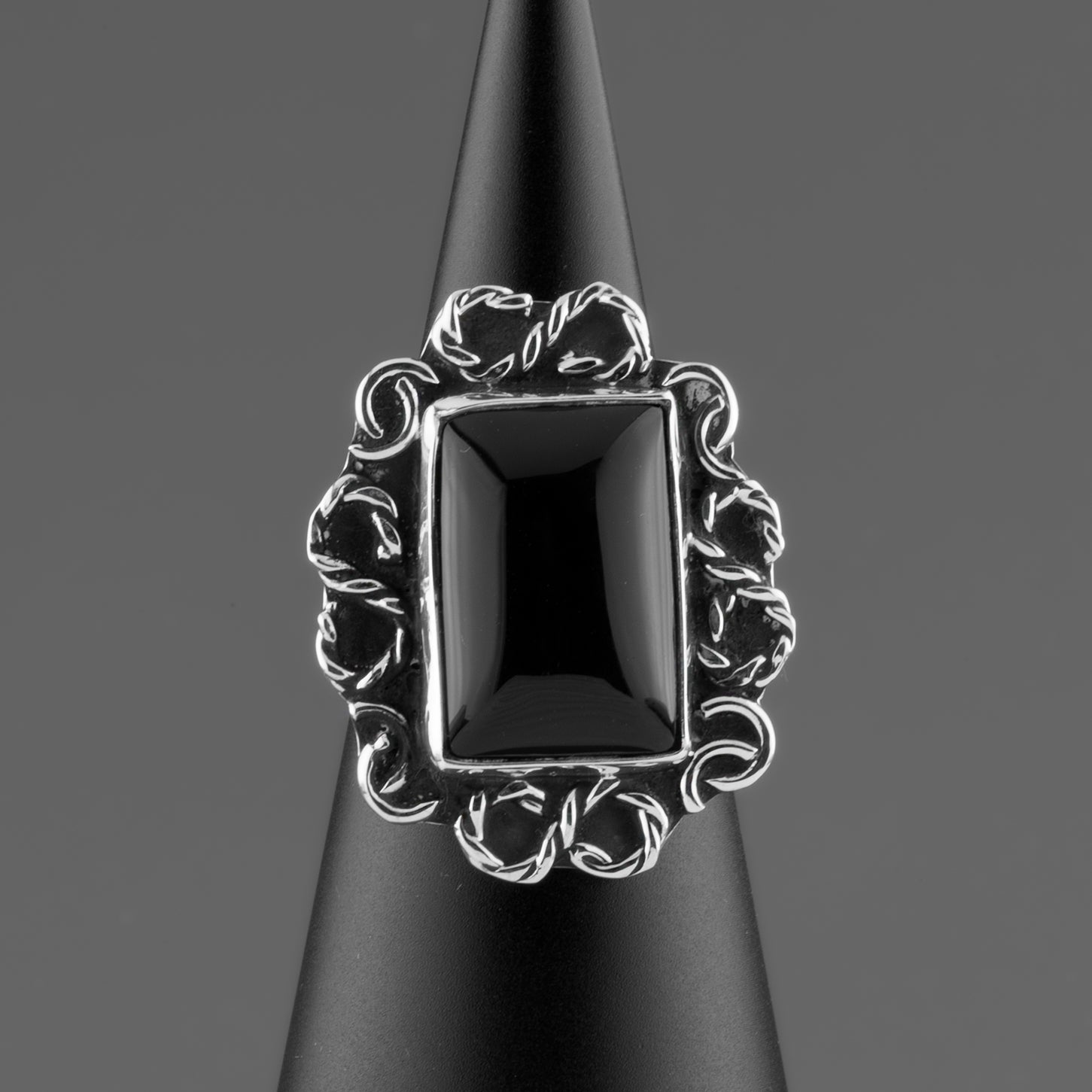 Black Mirror Ring