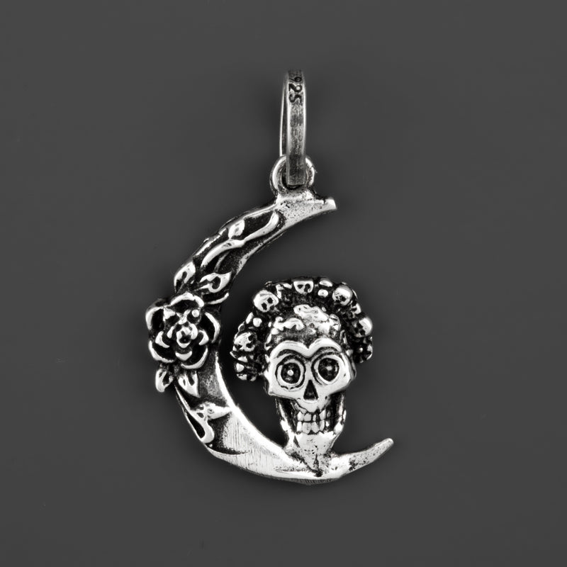 Luna Catrina Pendant