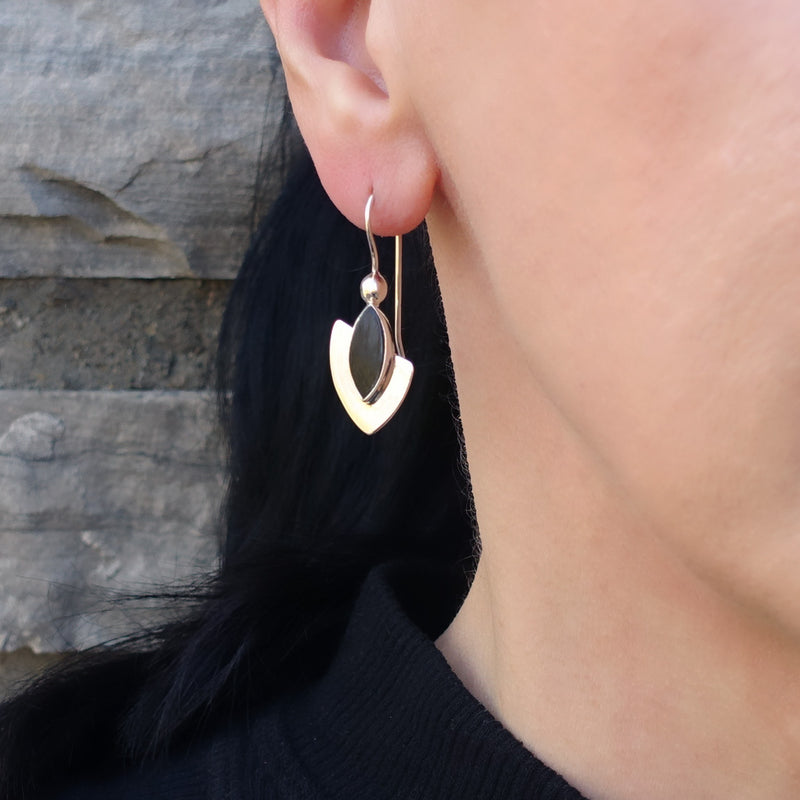 silver and black onyx stone drop earrings