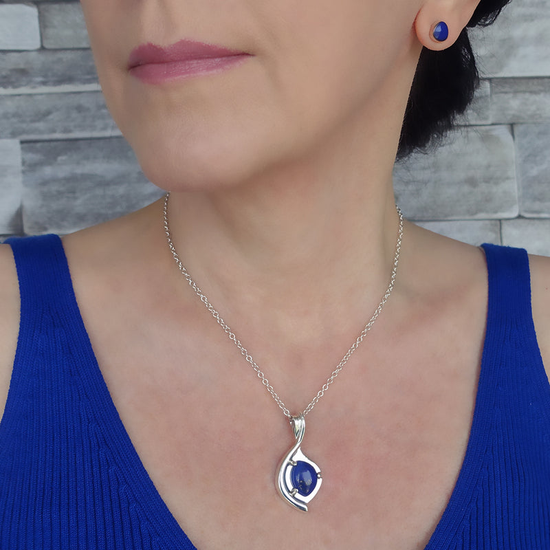 sterling silver and lapis lazuli pendant necklace