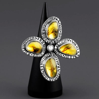 amber majesty ring