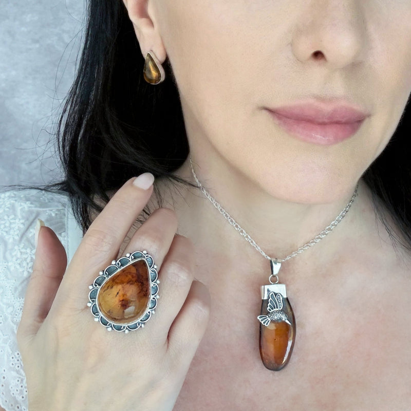 Golden Hummingbird Large Amber Pendant