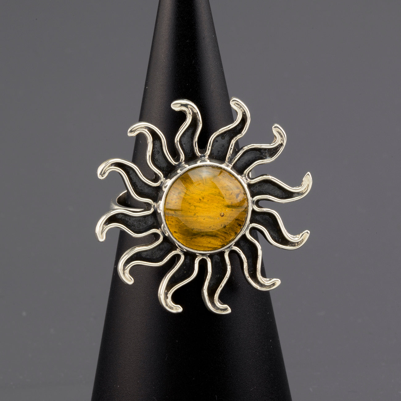 Sol Dorado Amber Ring