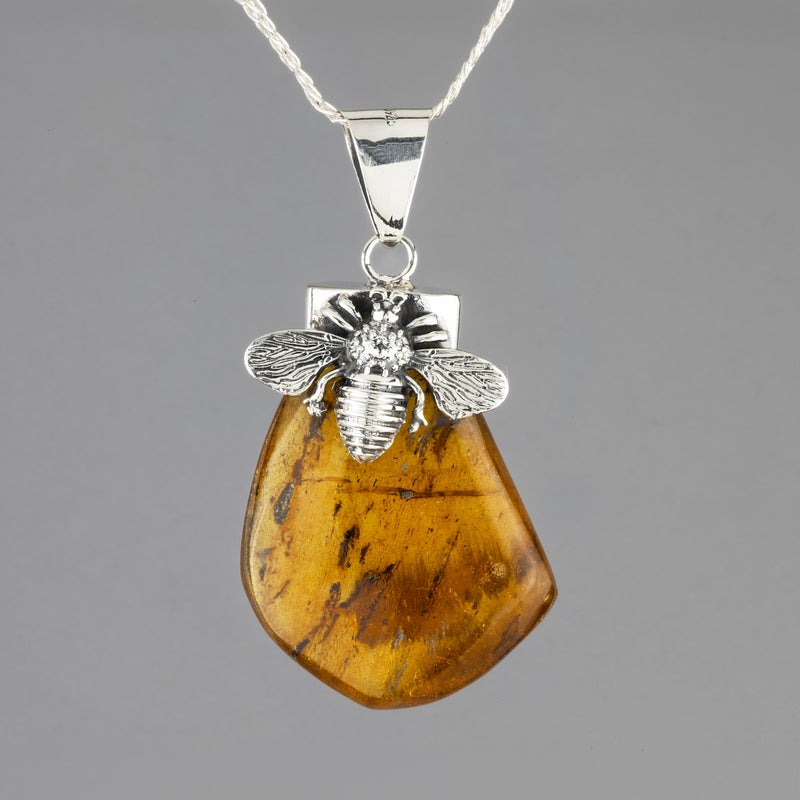 bee blesed handcrafted amber pendant