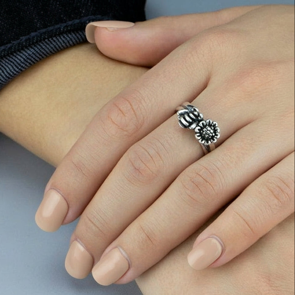 Bee Mine Dainty Mexican Silver Ring