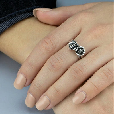 Bee Mine Dainty Mexican Silver Ring