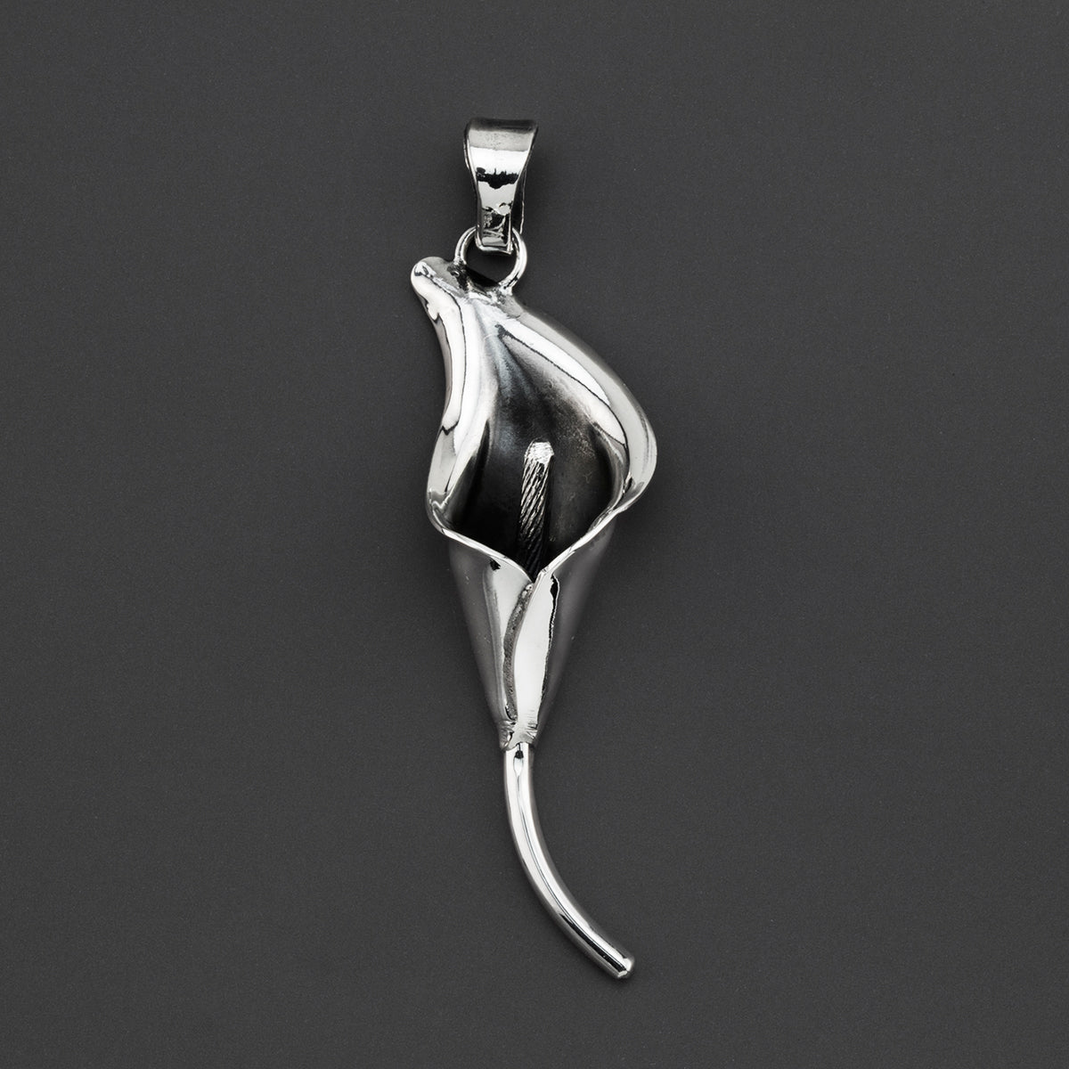calla lily Mexican silver pendant