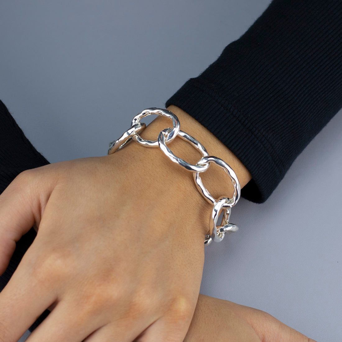 Chunky silver link bracelet sales