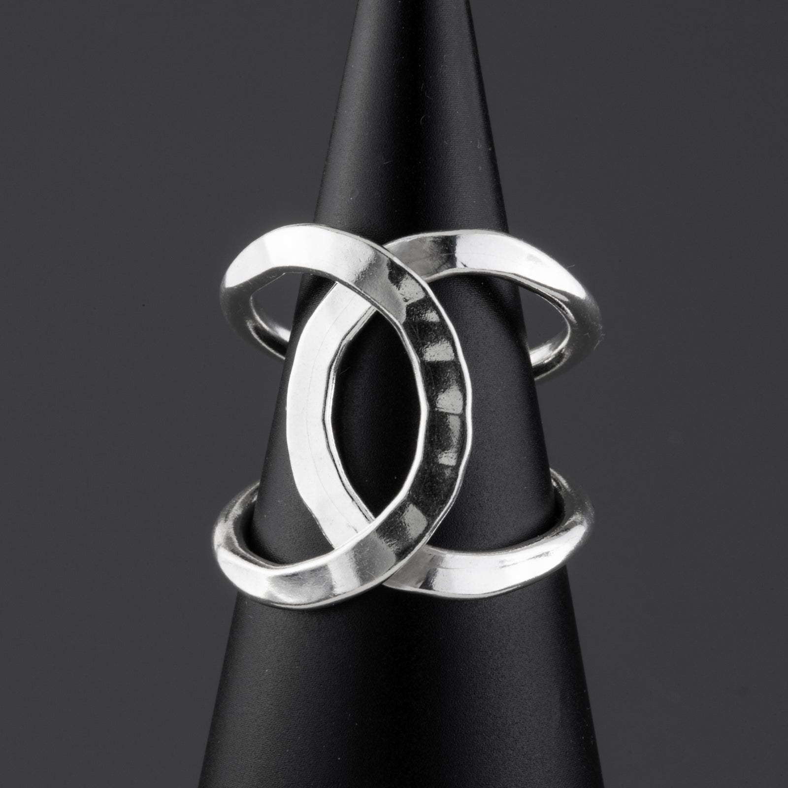 chunky sterling silver interlock ring