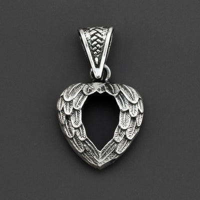 corazon alado Mexican silver pendant