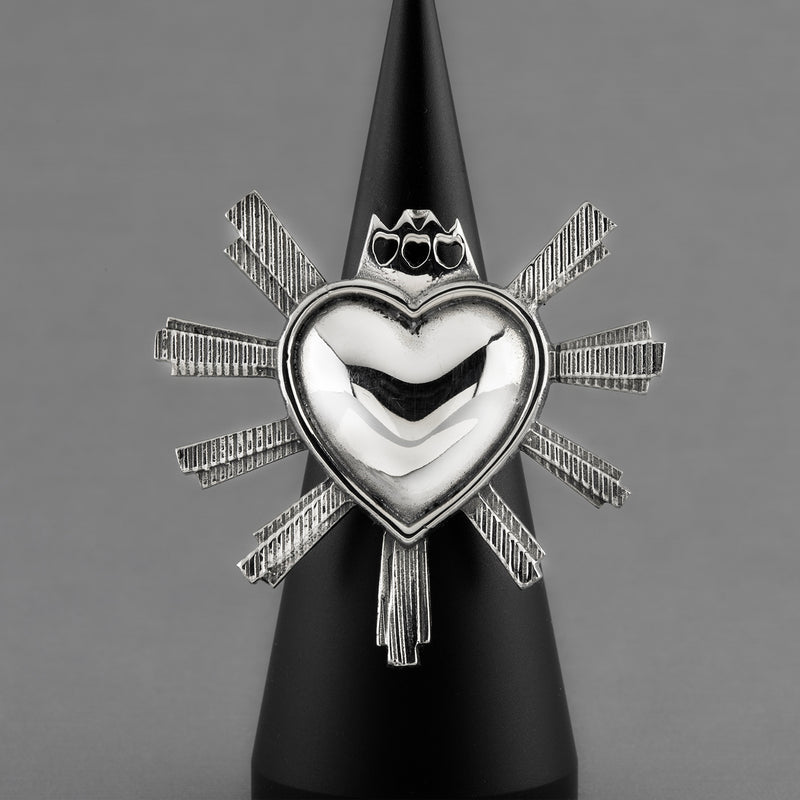 Corazon Ardiente Mexican Silver Ring