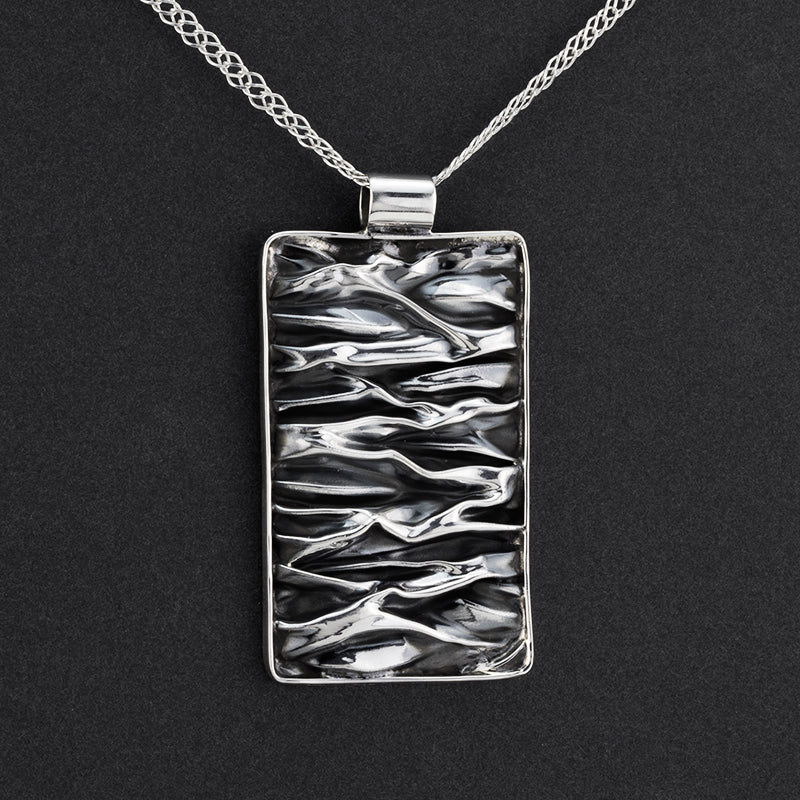 corrugated charm Mexican silver pendant