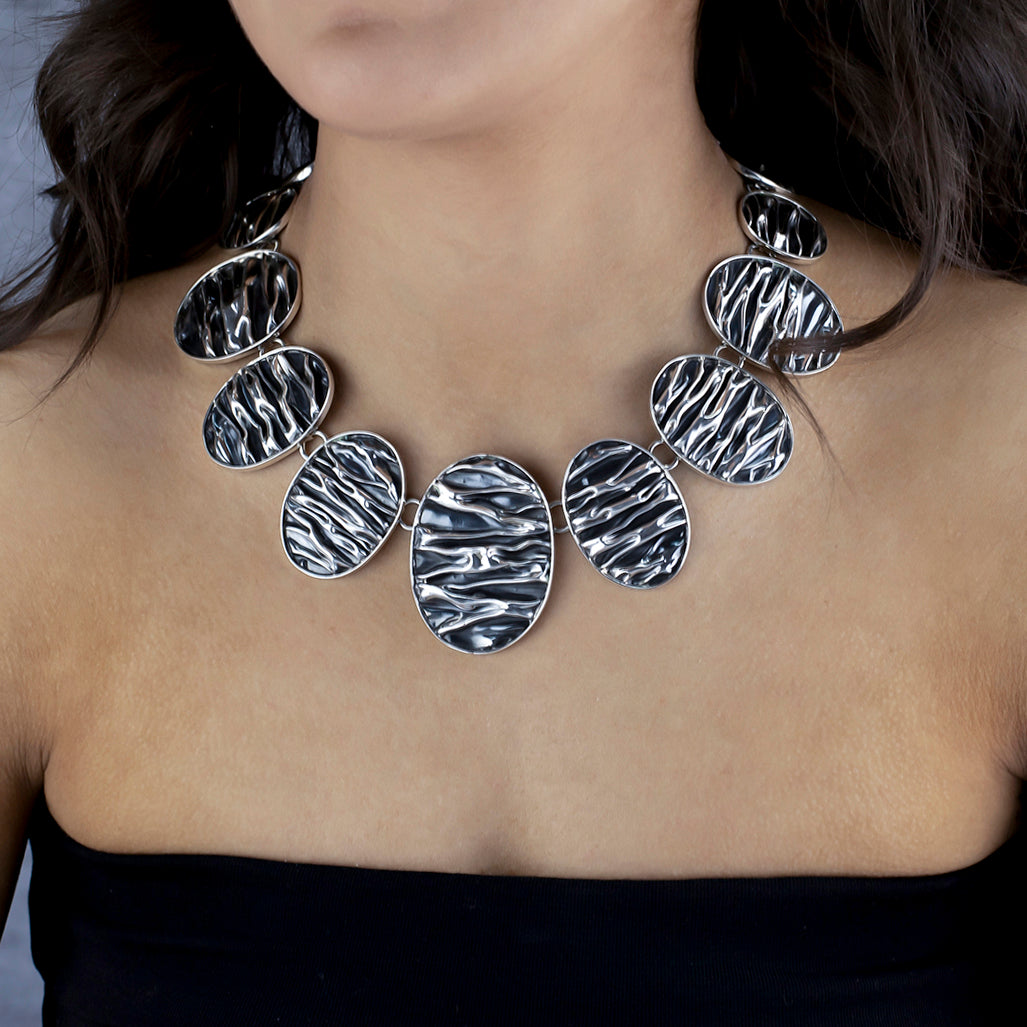 Sculptura Taxco Silver Statement Necklace