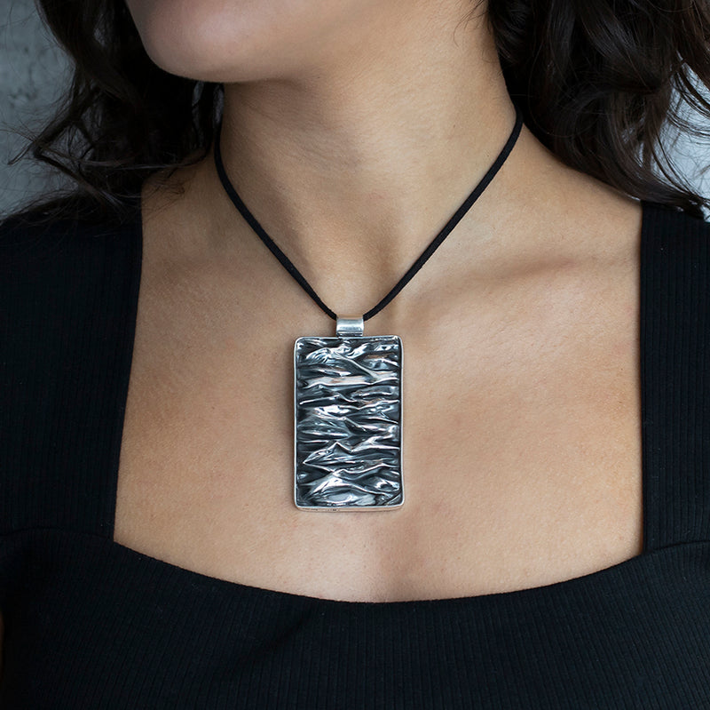 corrugated charm Mexican silver pendant