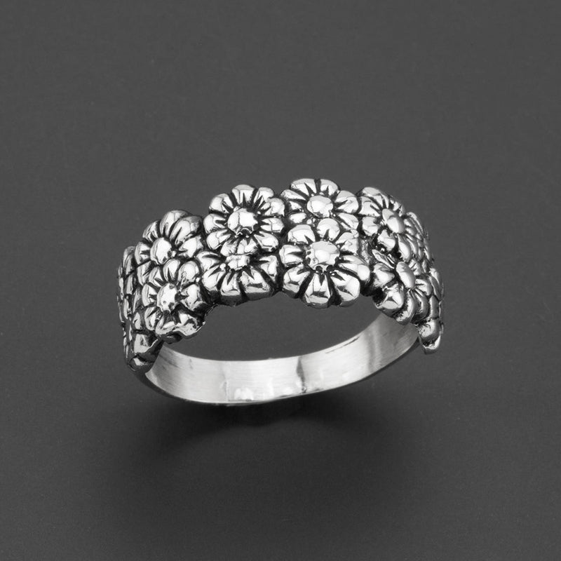 daisy cluster sterling silver band ring