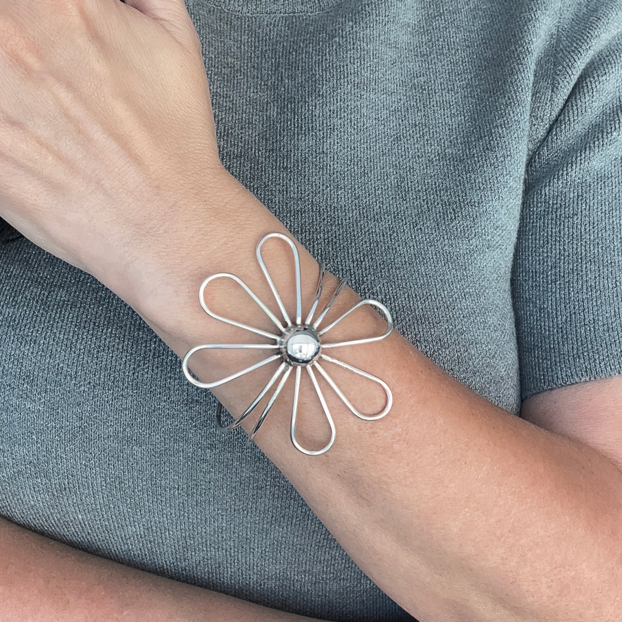 Daisy Daze Statement Cuff