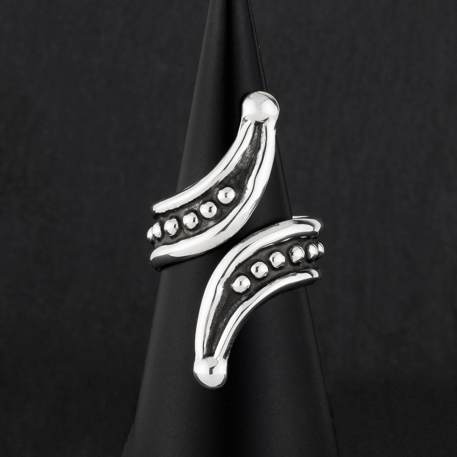 deco coil Taxco silver ring