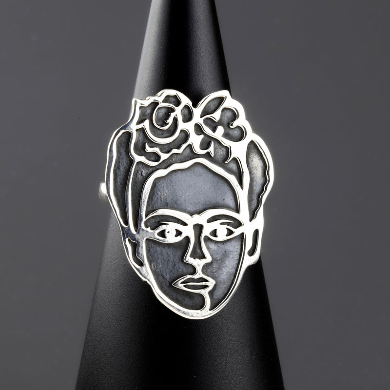 frida face stering silver ring