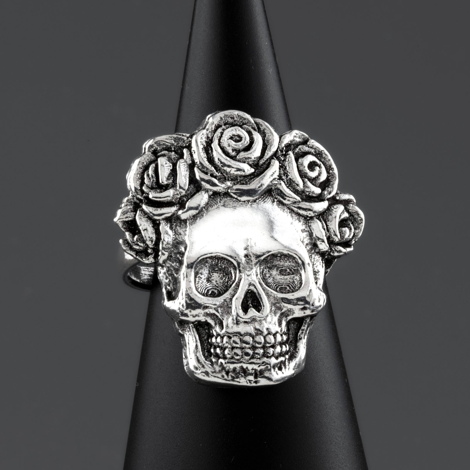 Roses & Bones Ring