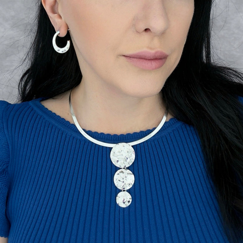 hammered triple disc pendant