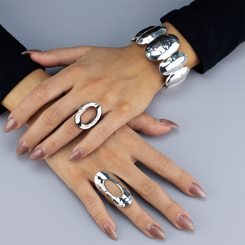 modern majewsty long hammered silver ring