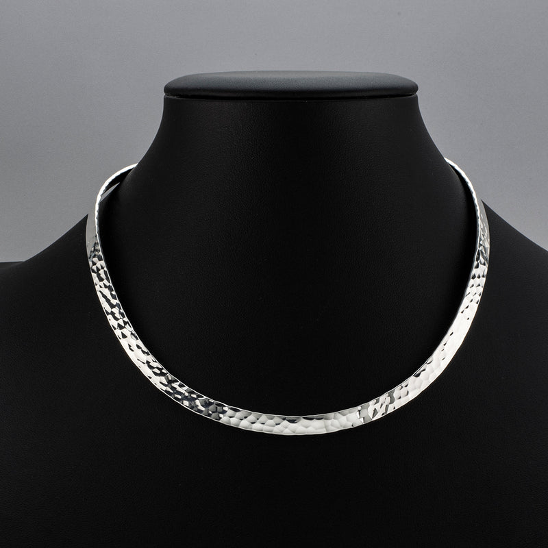 hammered silver choker necklace