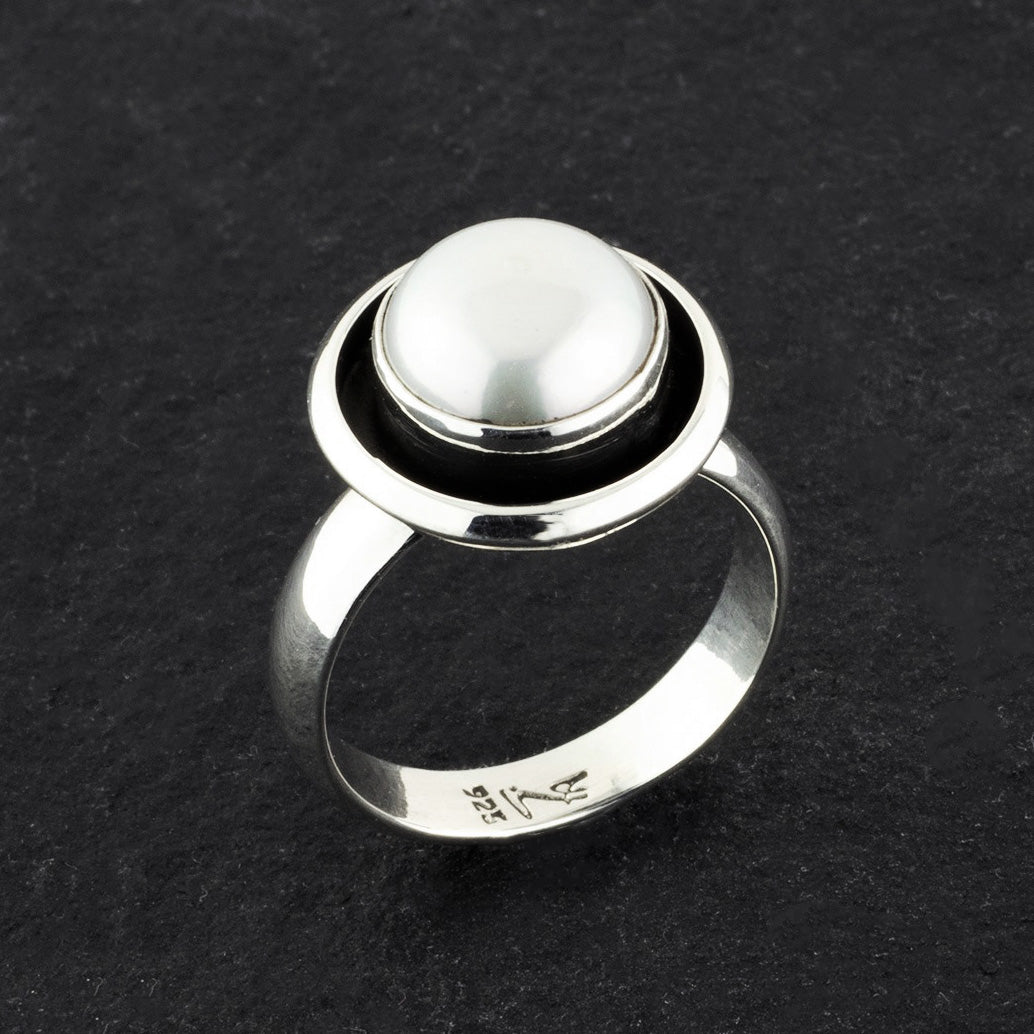 handmade silver single pearl ring