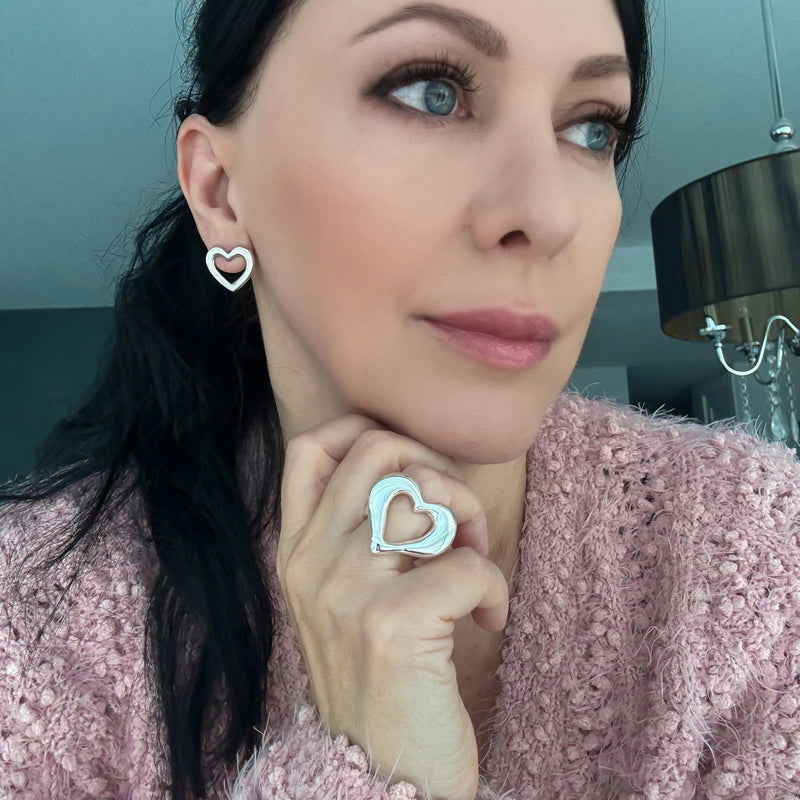 love loop chunky silver heart ring