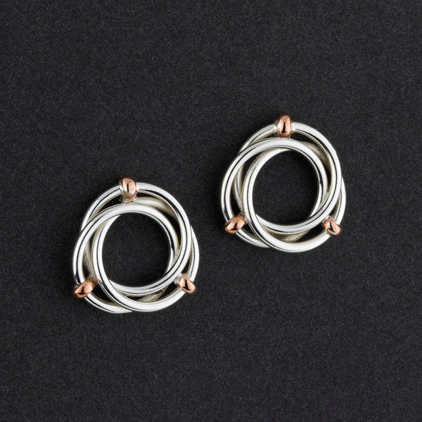 Interlocking Circles Stud Earrings - Reveka Rose