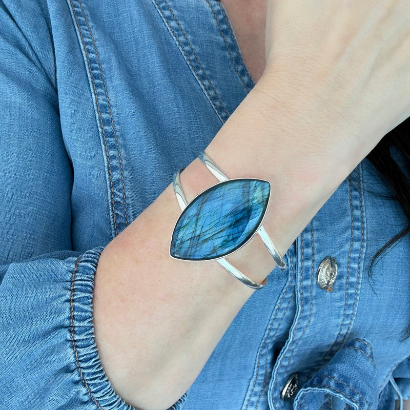 large labradorite cuff bracelet