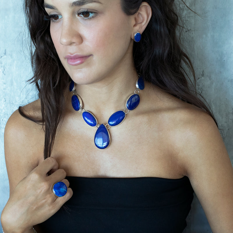 reina azul lapis lazuli statement necklace