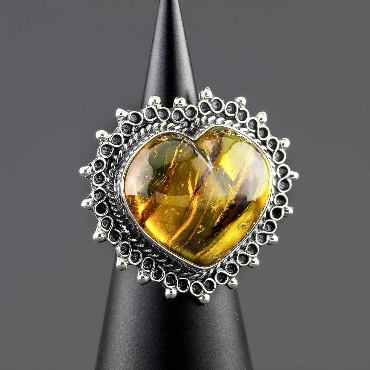 Amora Large Amber Ring