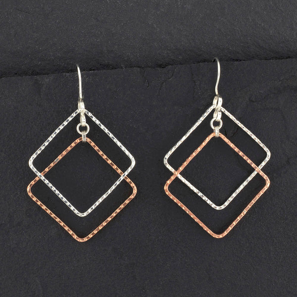 【HYERES LOR】24FW★ Triple Silver Square Slide Earrings HYERES LOR】24FW☆ Triple Silver Square Slide Earrings