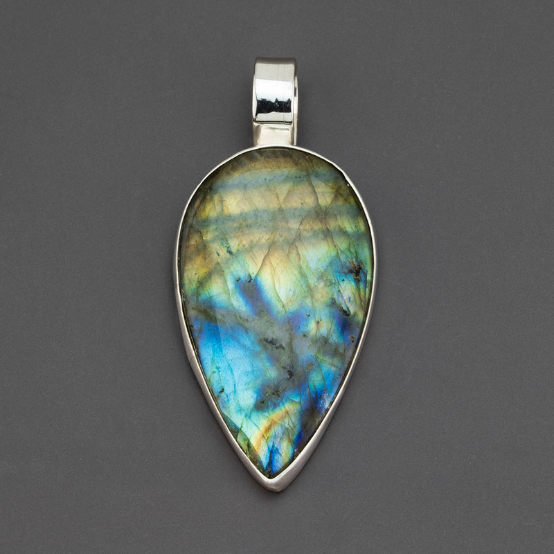 large labradorite teardrop pendant