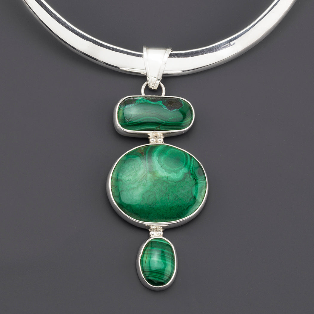 large malachite three stone pendant